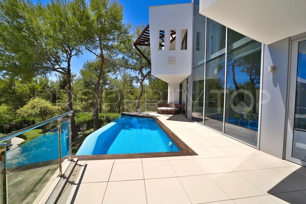 5 bedrooms town house for sale in Sierra Blanca