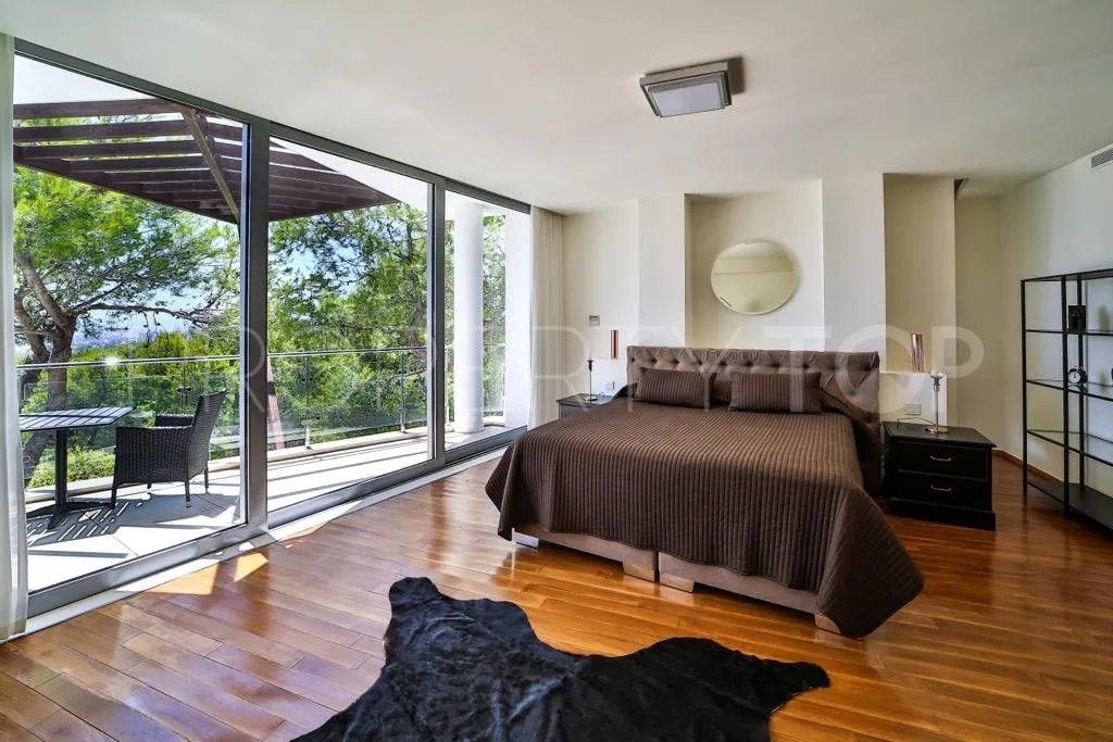 5 bedrooms town house for sale in Sierra Blanca
