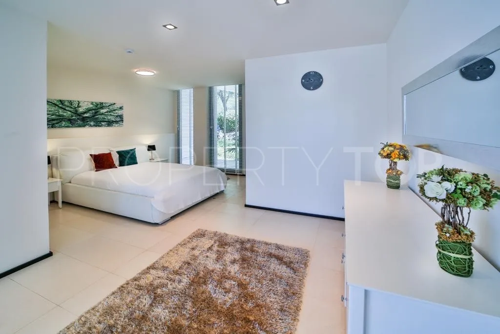 5 bedrooms town house for sale in Sierra Blanca