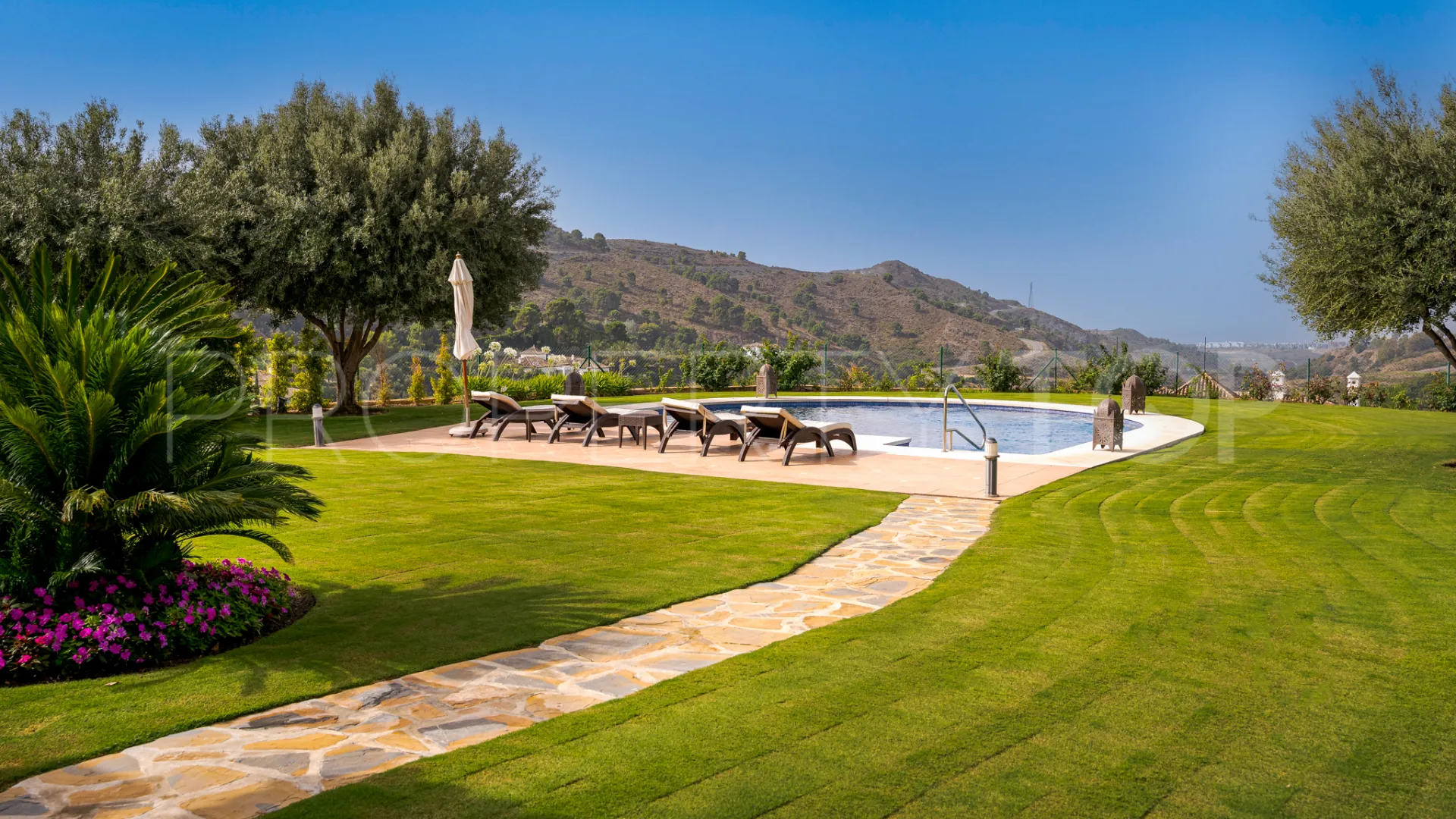 Villa en venta de 5 dormitorios en Marbella Club Golf Resort