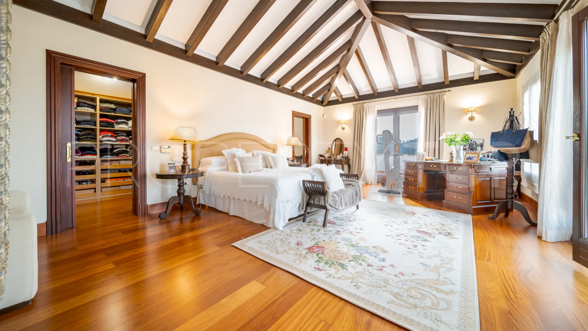 Villa en venta de 5 dormitorios en Marbella Club Golf Resort