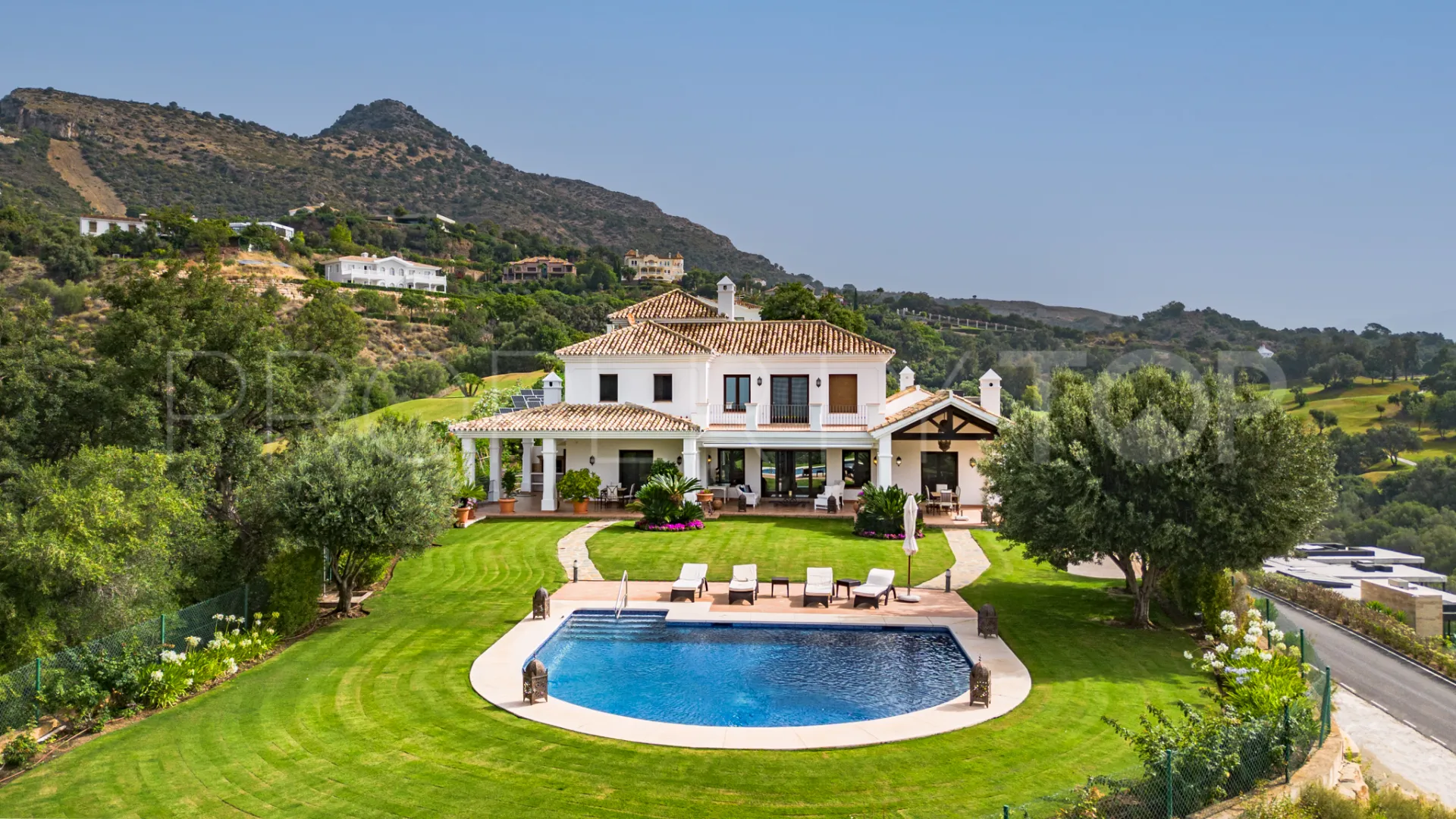 Villa en venta de 5 dormitorios en Marbella Club Golf Resort