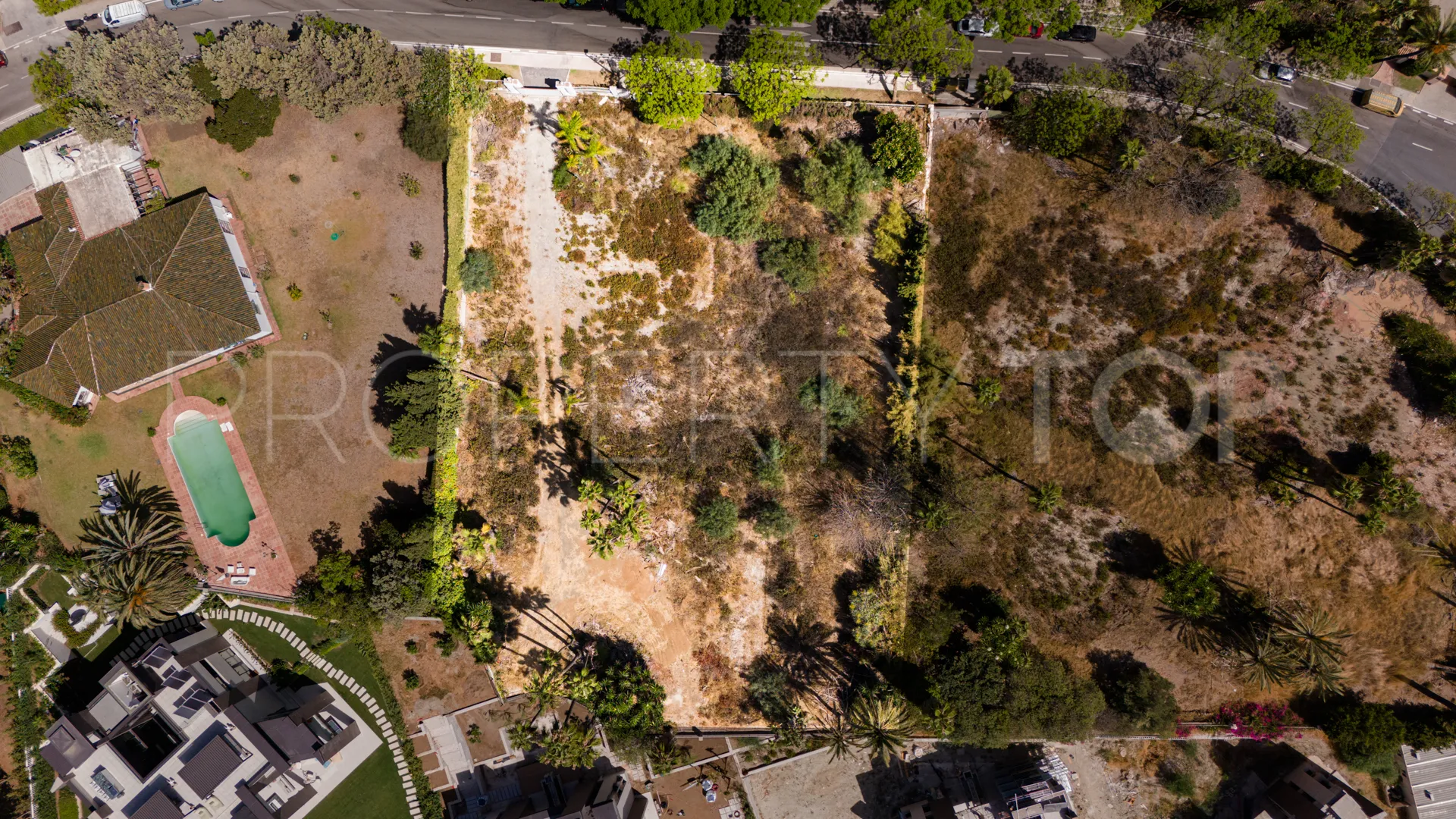 Se vende parcela en Atalaya de Rio Verde