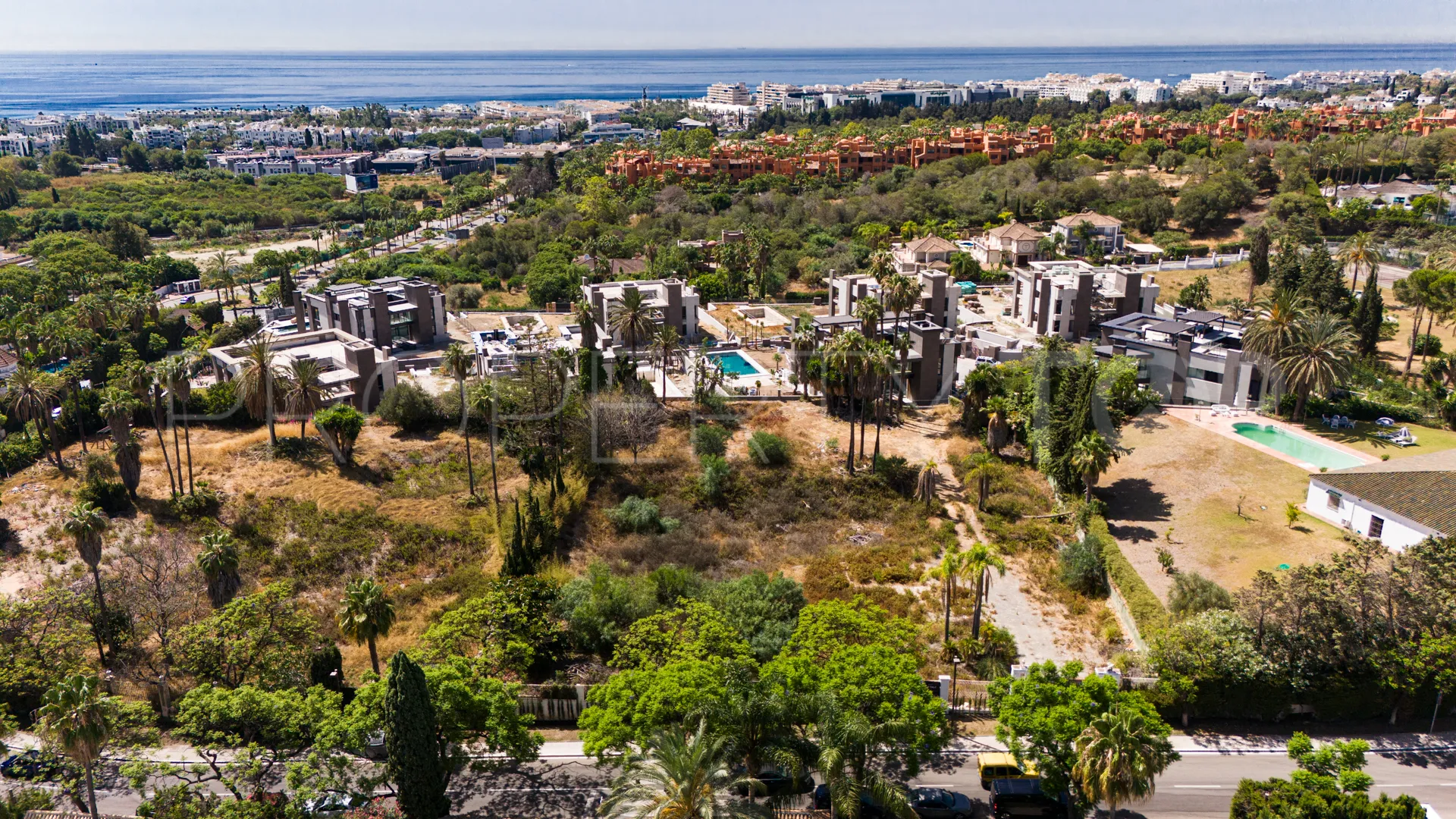 Se vende parcela en Atalaya de Rio Verde