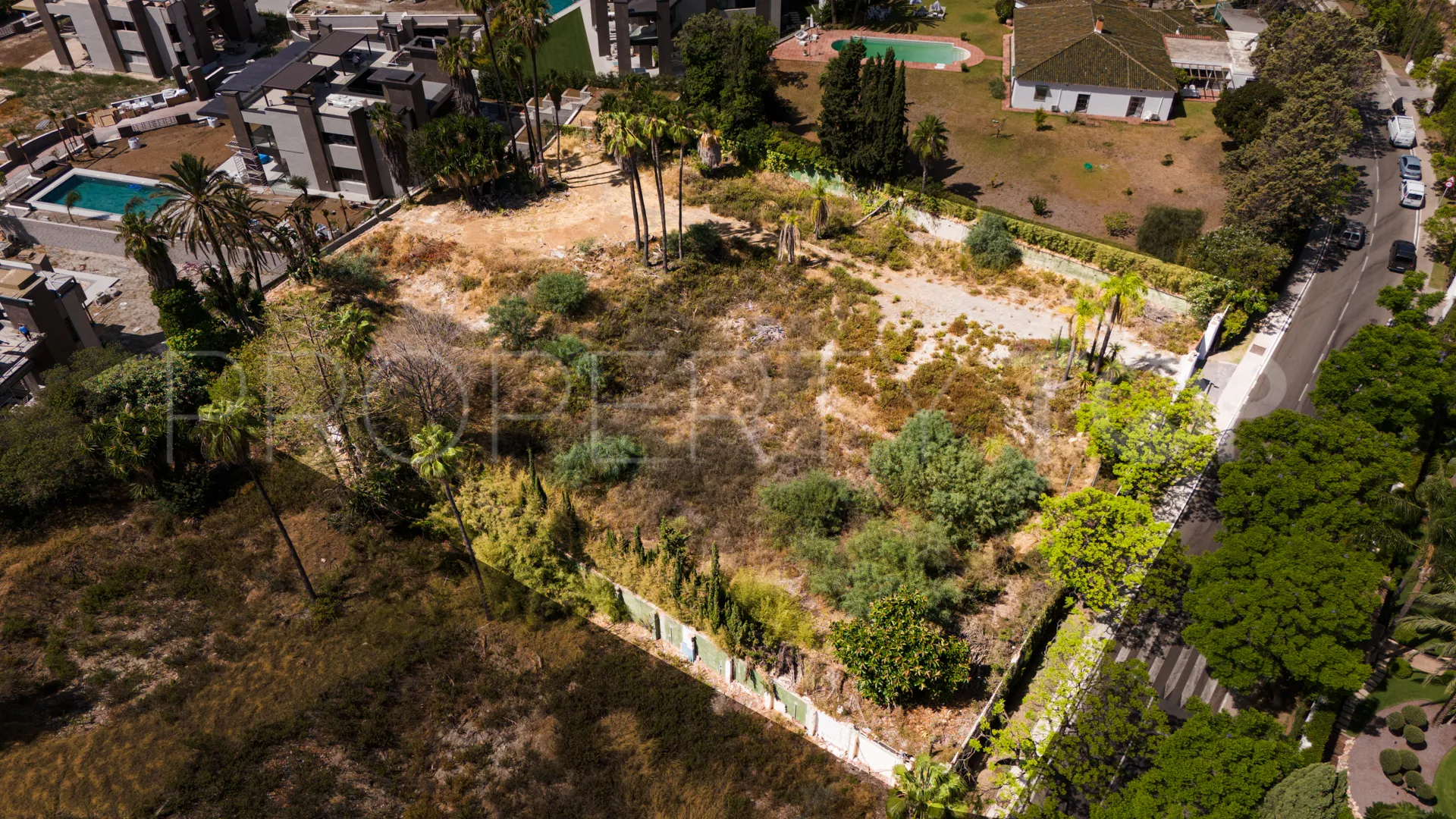 Se vende parcela en Atalaya de Rio Verde