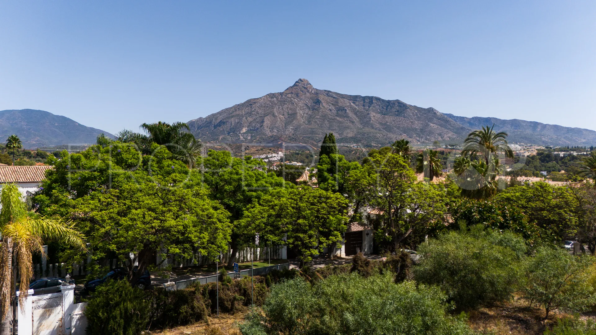 Se vende parcela en Atalaya de Rio Verde