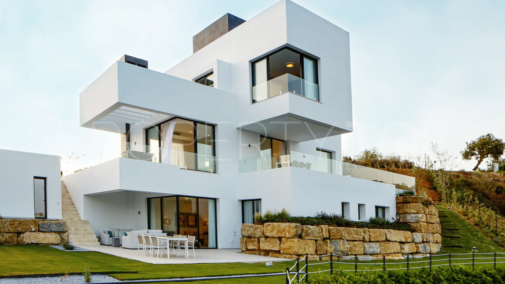 Villa en venta con 5 dormitorios en Monte Mayor