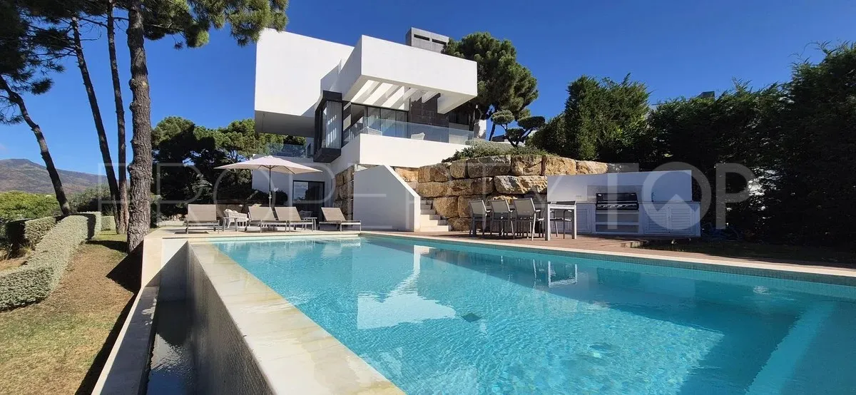 Villa en venta con 5 dormitorios en Monte Mayor