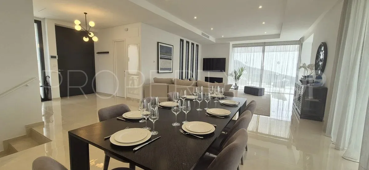 Villa en venta con 5 dormitorios en Monte Mayor