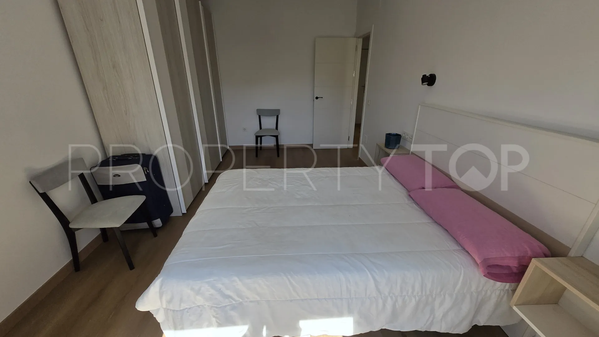 Apartment for sale in Jardines de Sierra Blanca with 1 bedroom