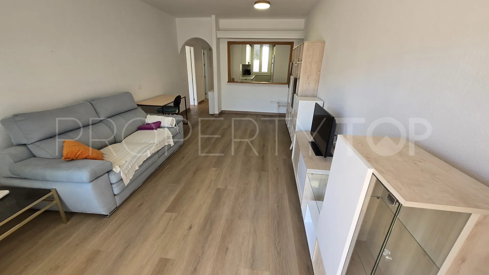 Apartment for sale in Jardines de Sierra Blanca with 1 bedroom