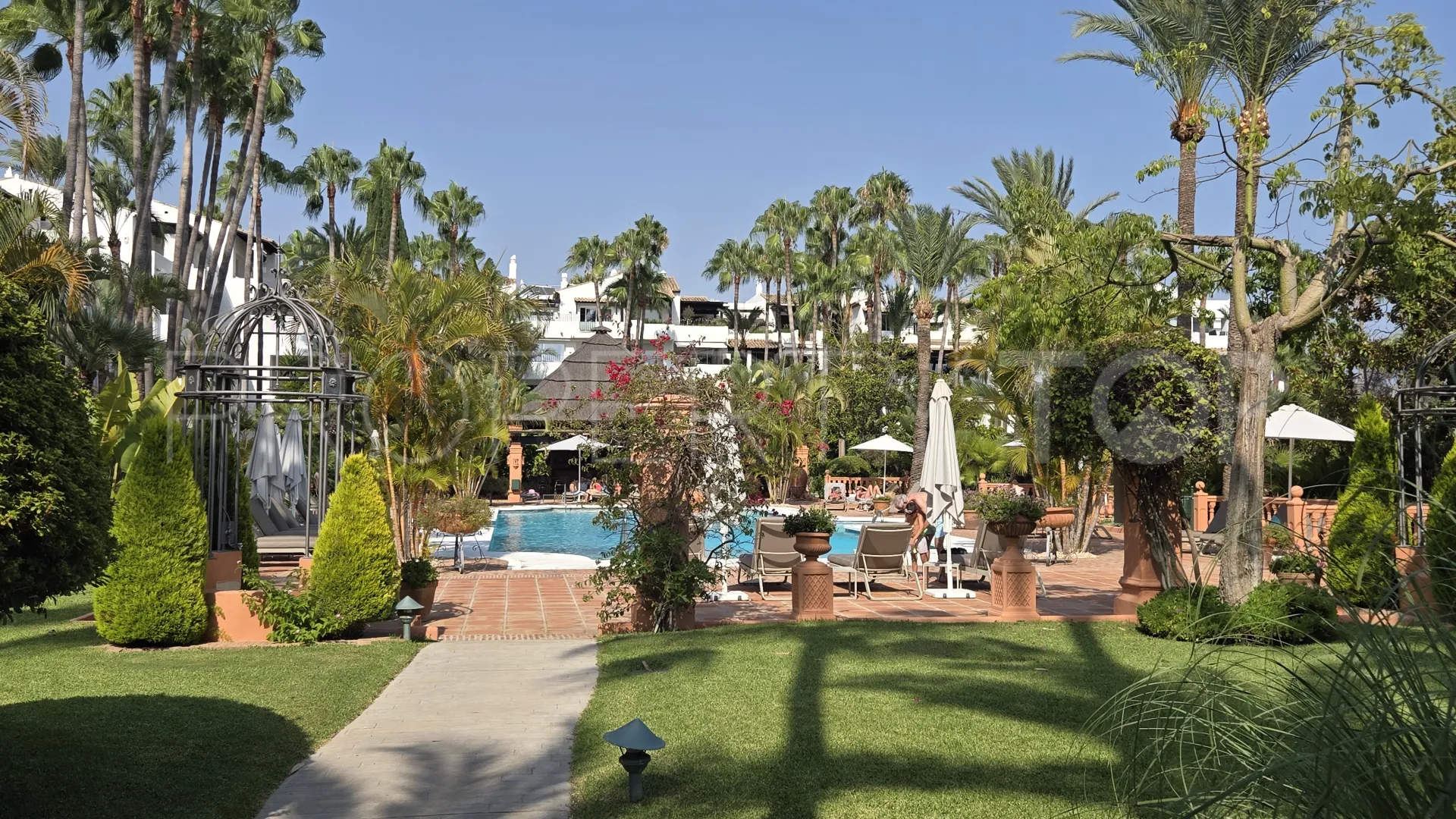 For sale Marina Puente Romano duplex penthouse with 4 bedrooms