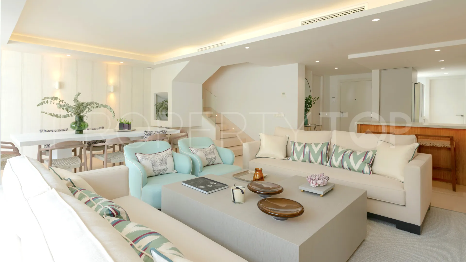Adosado en venta en Marbellamar de 5 dormitorios