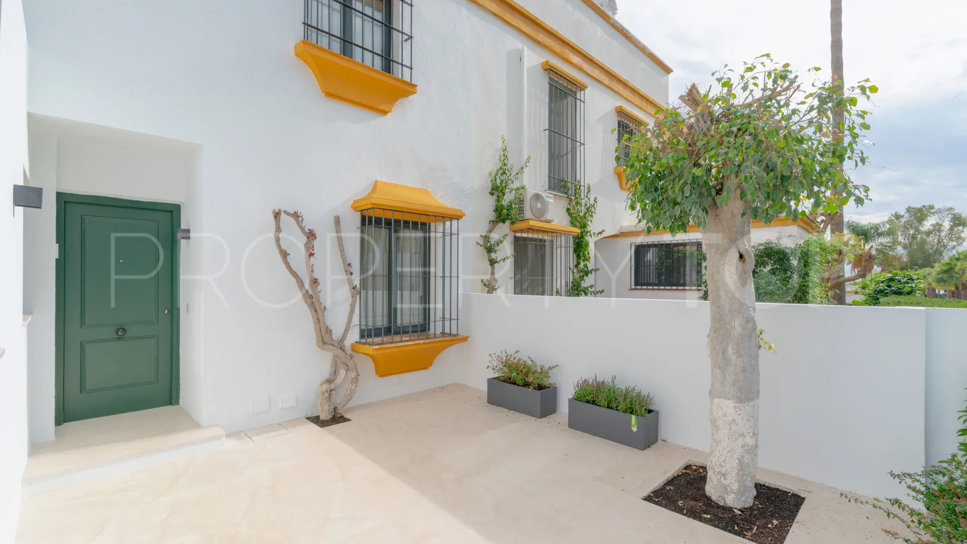 Adosado en venta en Marbellamar de 5 dormitorios