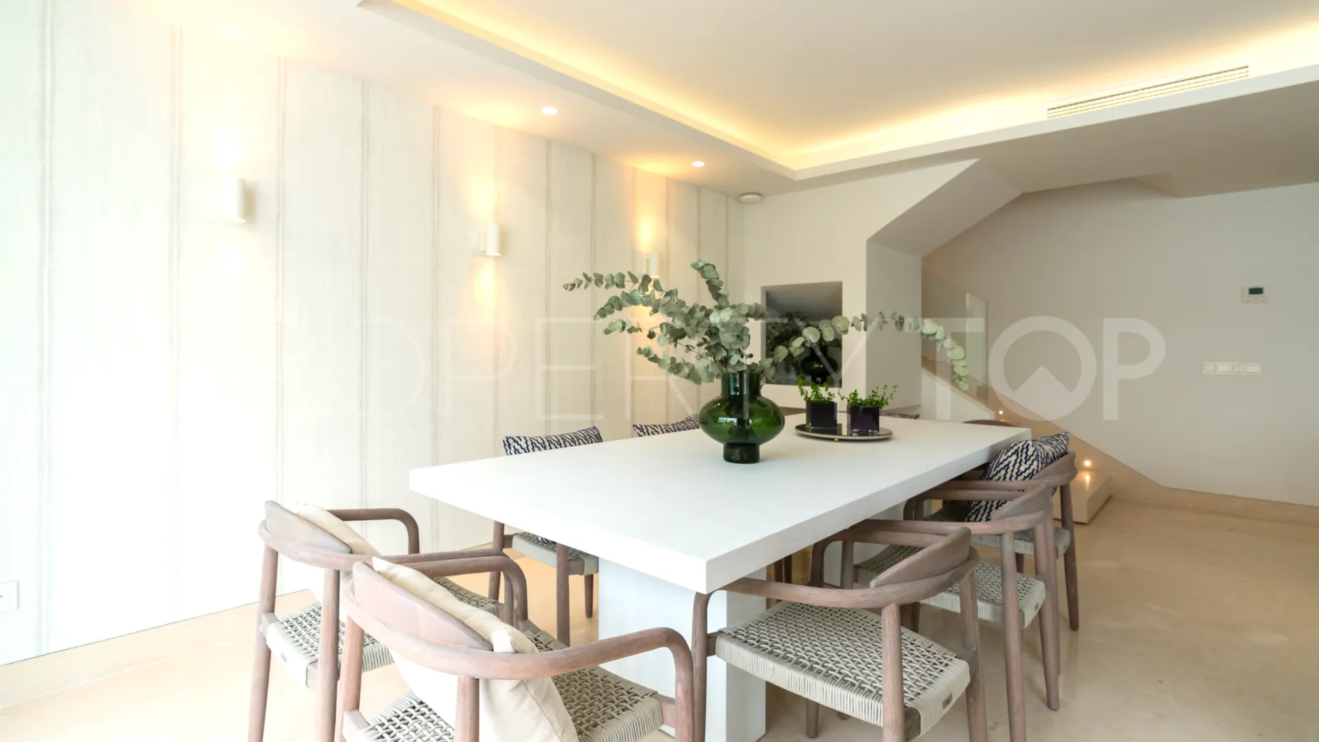 Adosado en venta en Marbellamar de 5 dormitorios