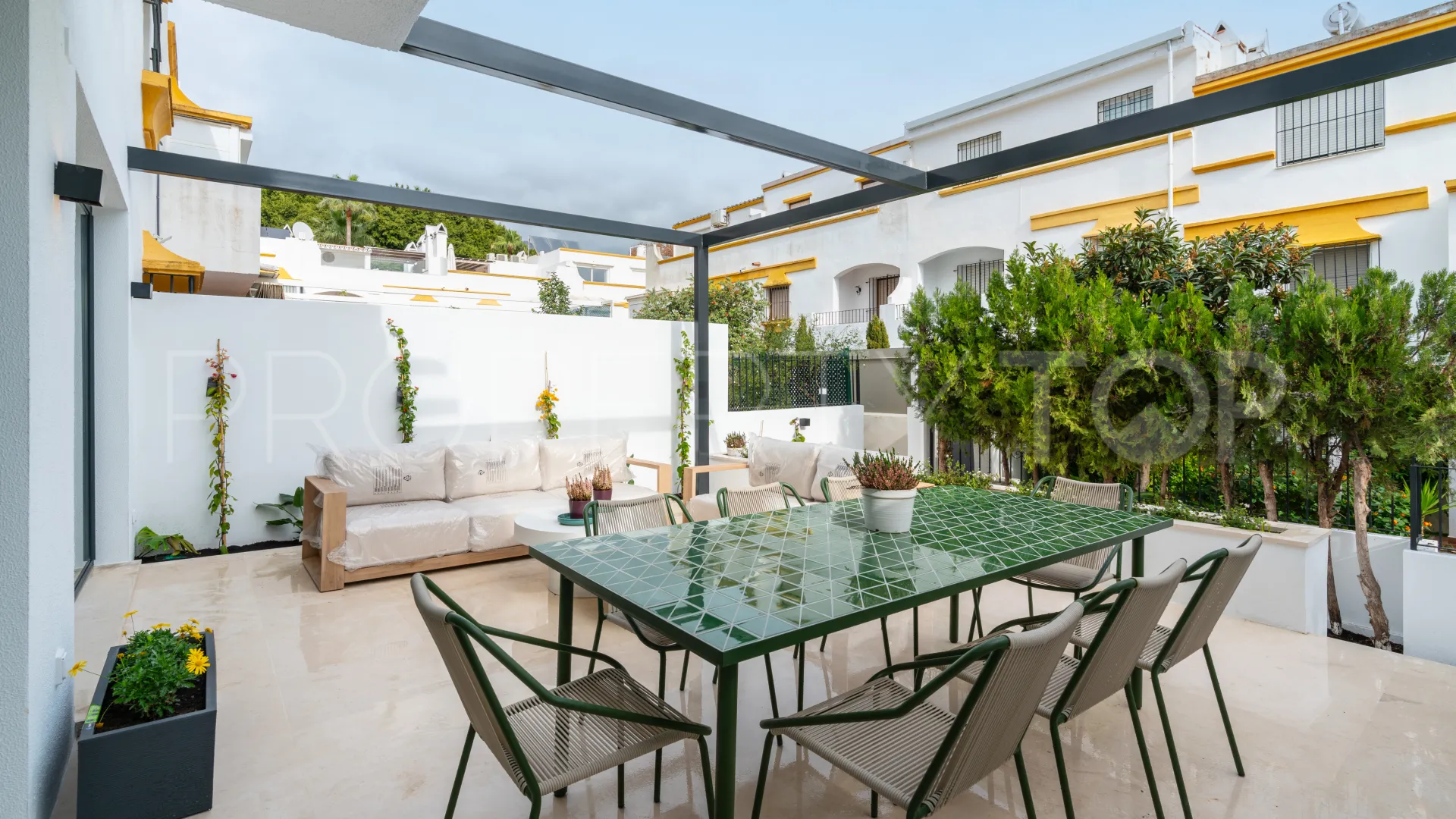 Adosado en venta en Marbellamar de 5 dormitorios