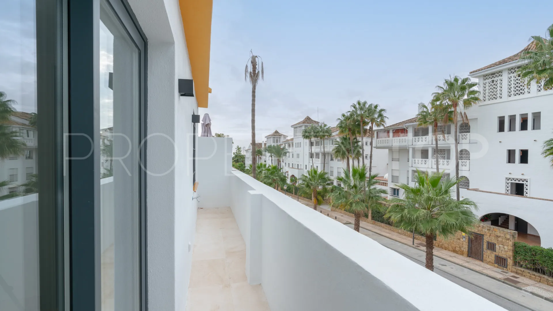Adosado en venta en Marbellamar de 5 dormitorios