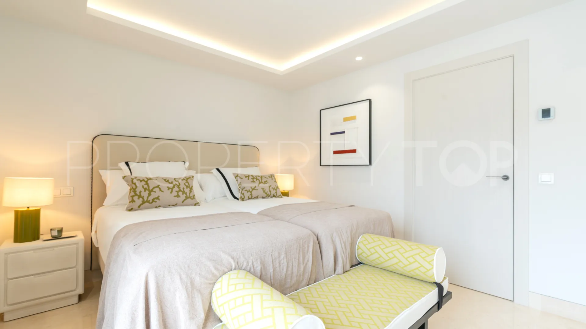 Adosado en venta en Marbellamar de 5 dormitorios