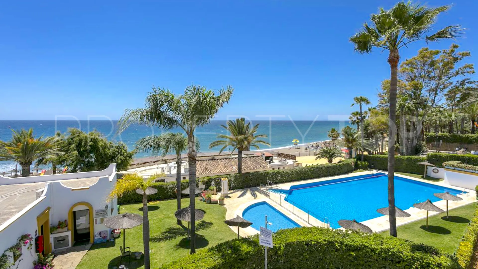 Adosado en venta en Marbellamar de 5 dormitorios