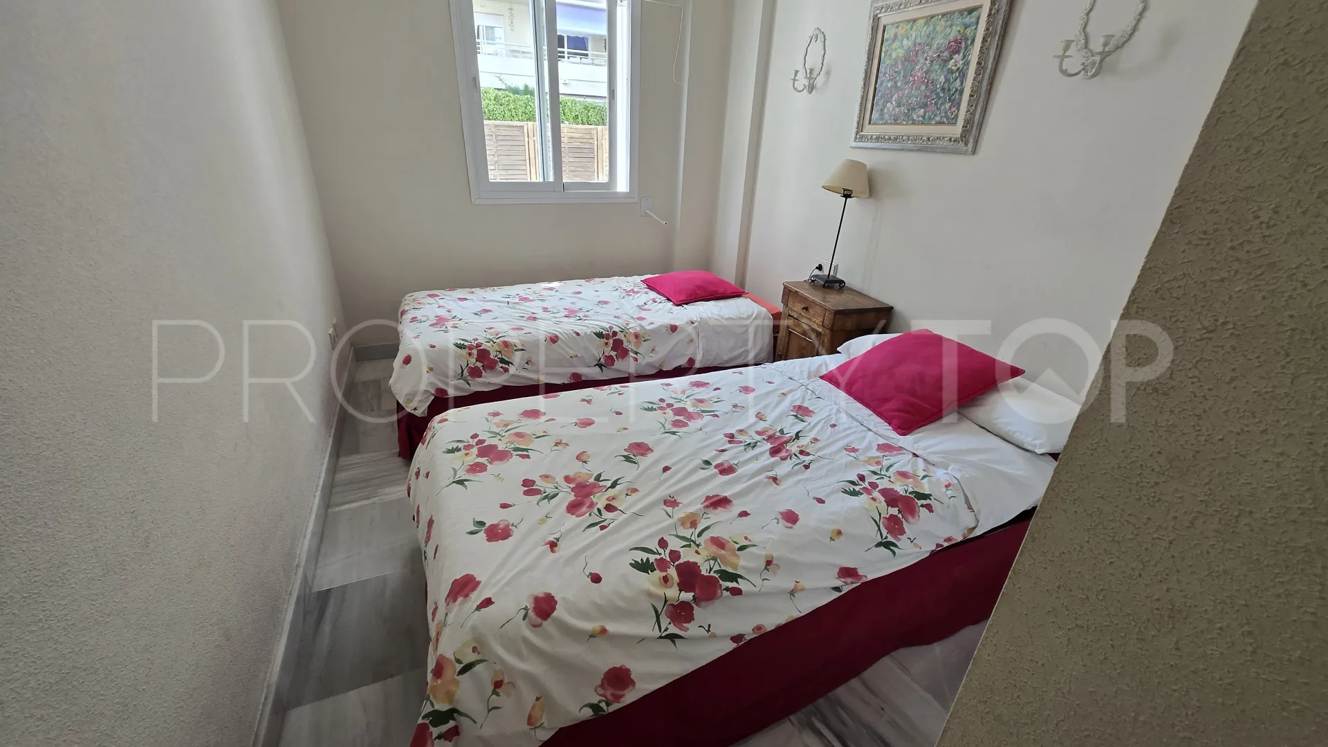For sale ground floor apartment in Costa Nagüeles I
