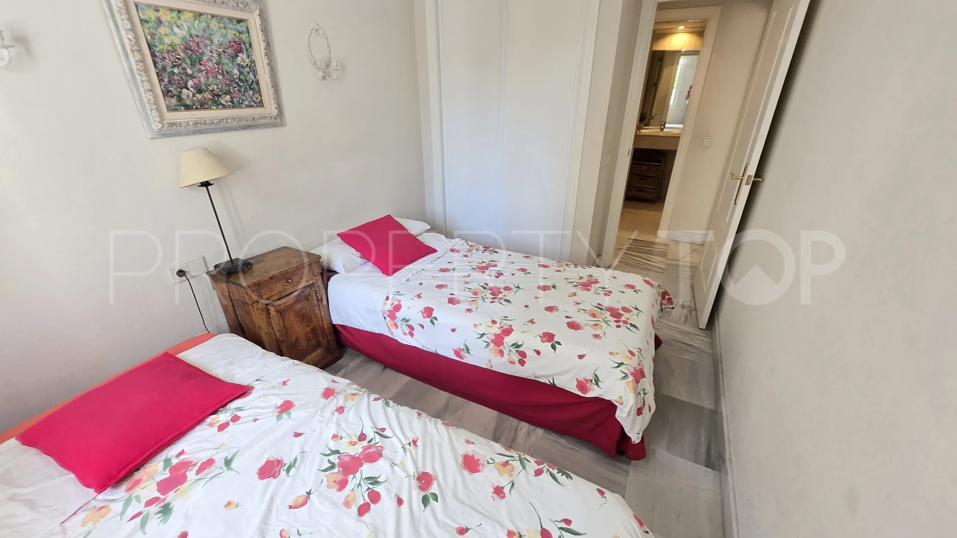 For sale ground floor apartment in Costa Nagüeles I