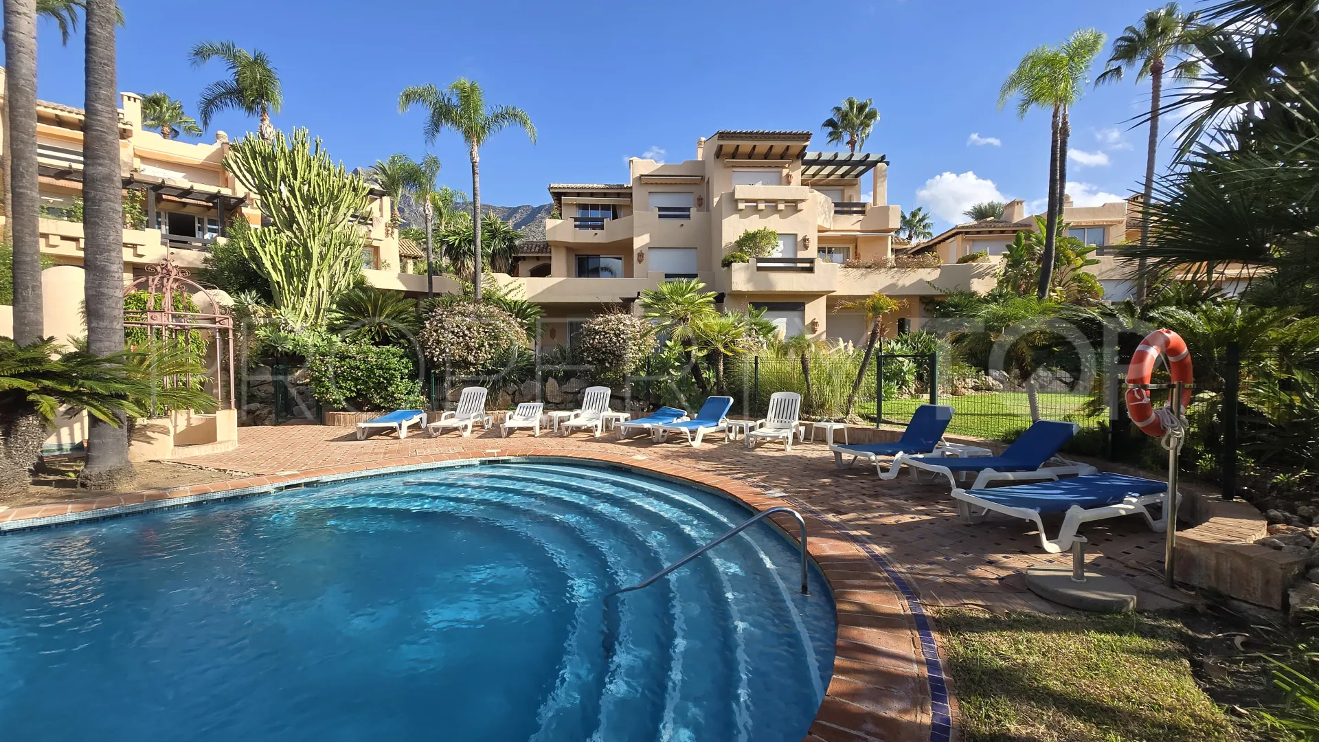 El Alfar apartment for sale