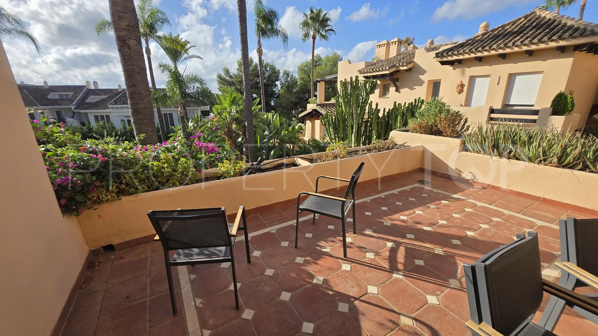El Alfar apartment for sale