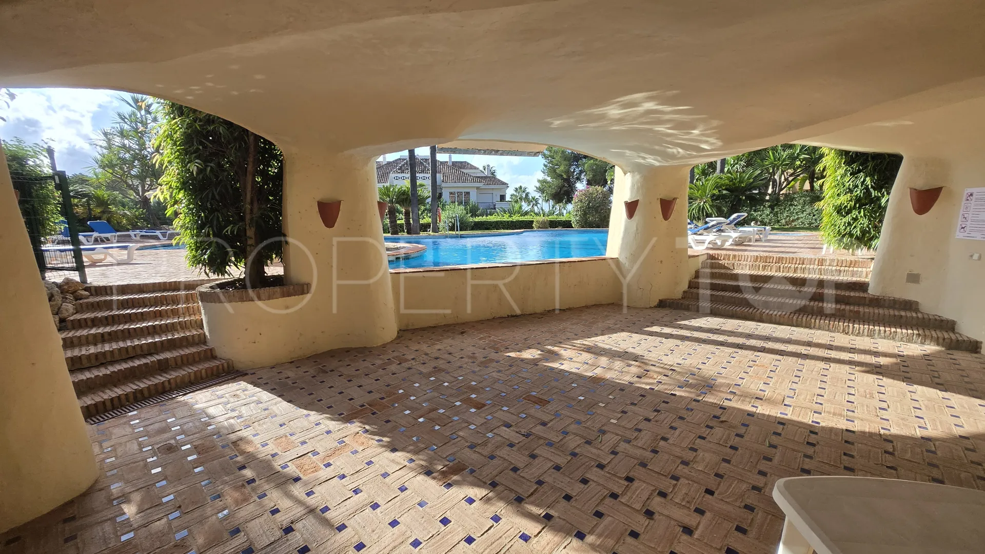 El Alfar apartment for sale