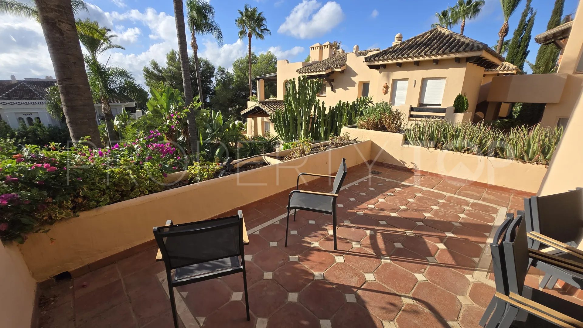 El Alfar apartment for sale