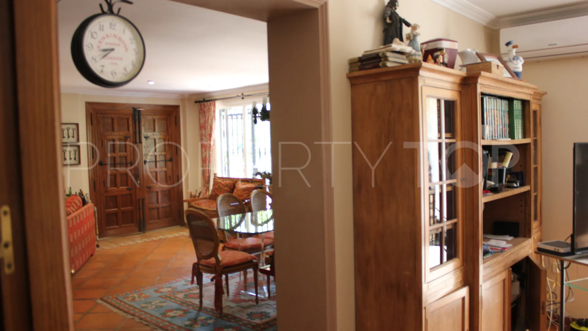 Town house with 4 bedrooms for sale in Marbella Golden Mile