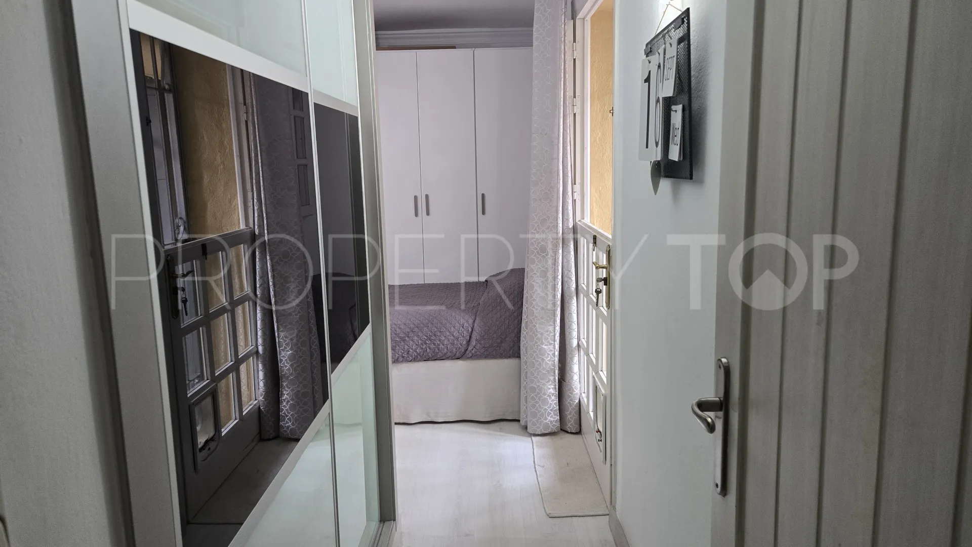 Comprar villa en Balcones de Sierra Blanca