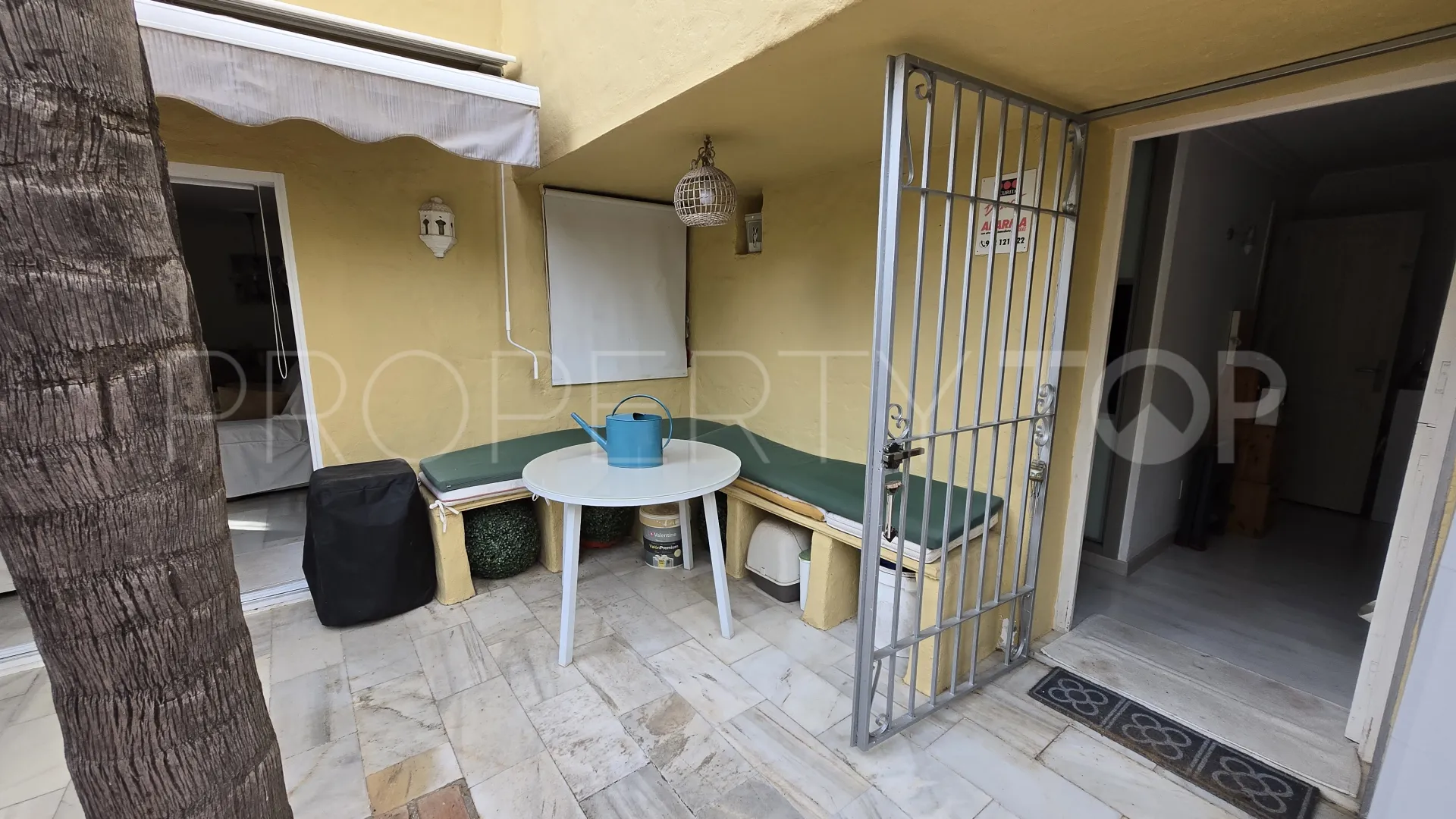 Comprar villa en Balcones de Sierra Blanca