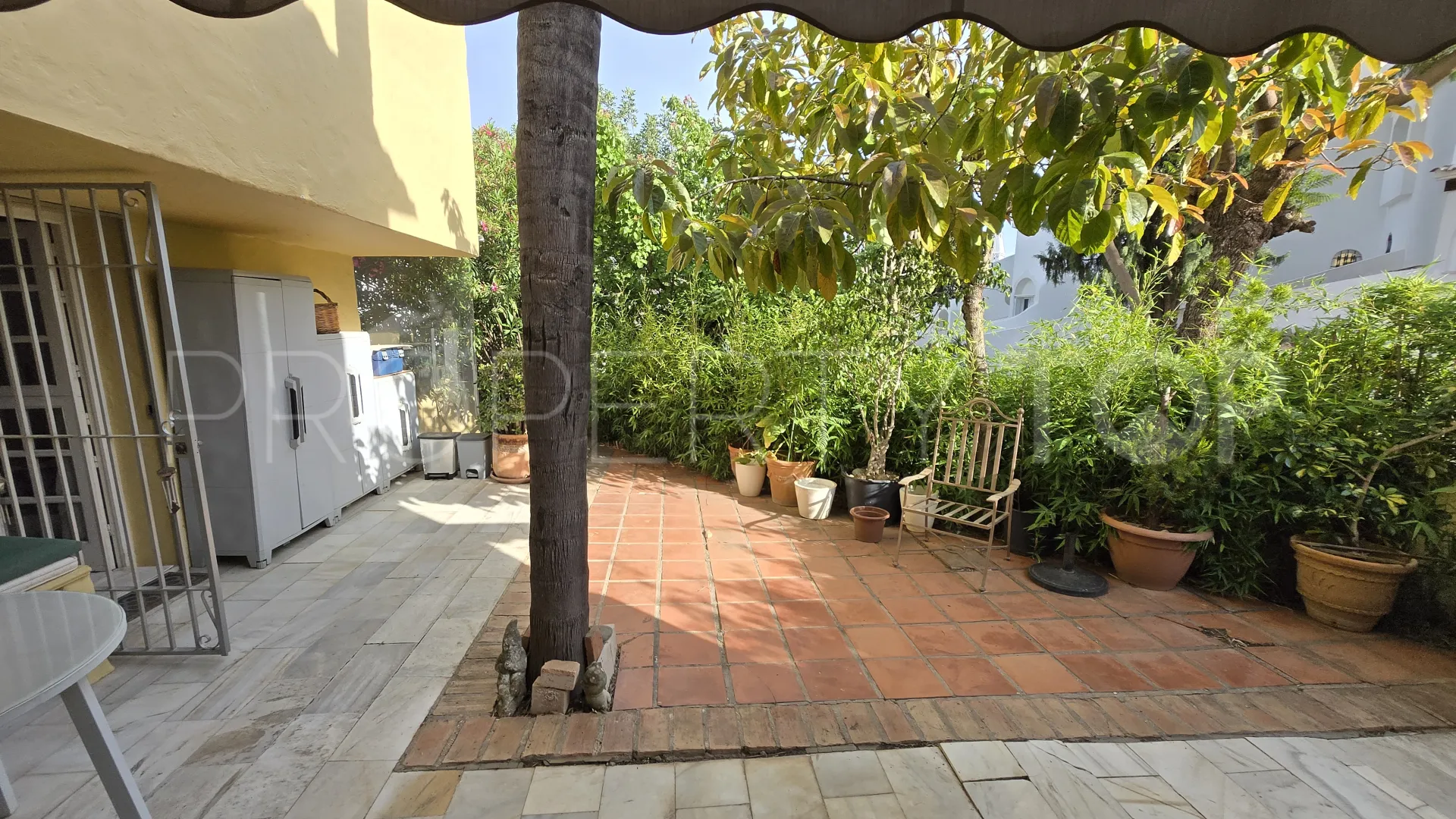 Comprar villa en Balcones de Sierra Blanca