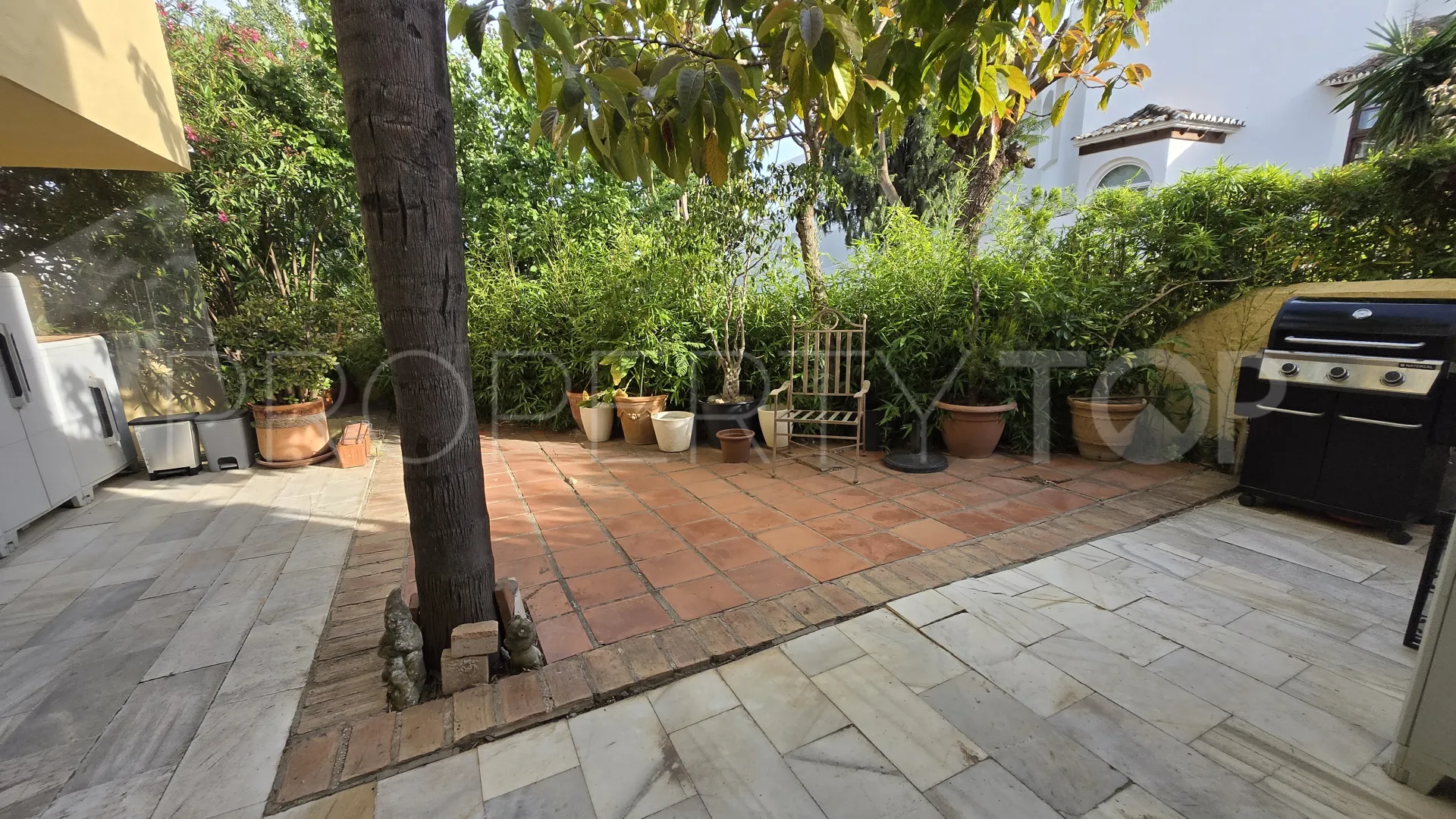 Comprar villa en Balcones de Sierra Blanca