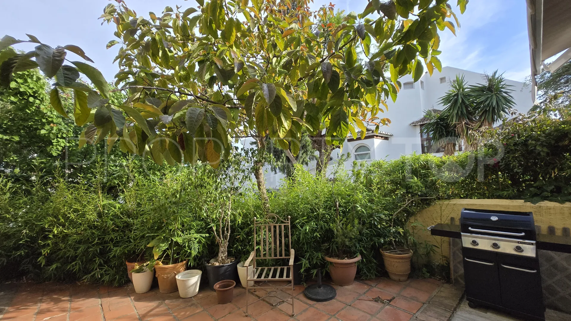 Comprar villa en Balcones de Sierra Blanca