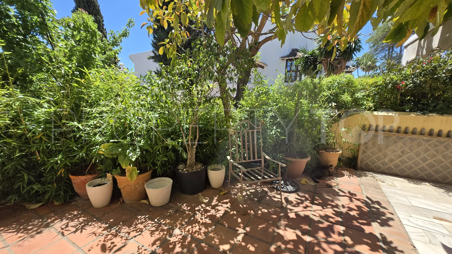 Comprar villa en Balcones de Sierra Blanca