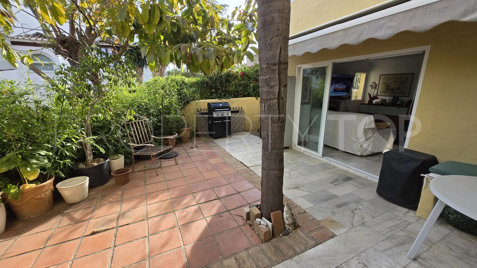 Comprar villa en Balcones de Sierra Blanca