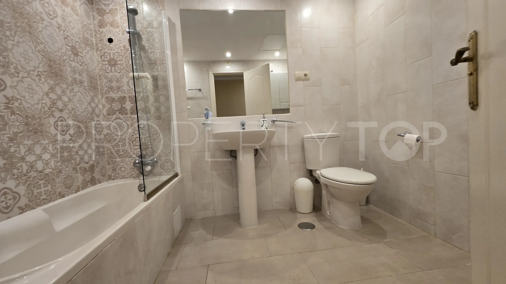 Apartamento planta baja a la venta en El Embrujo Playa