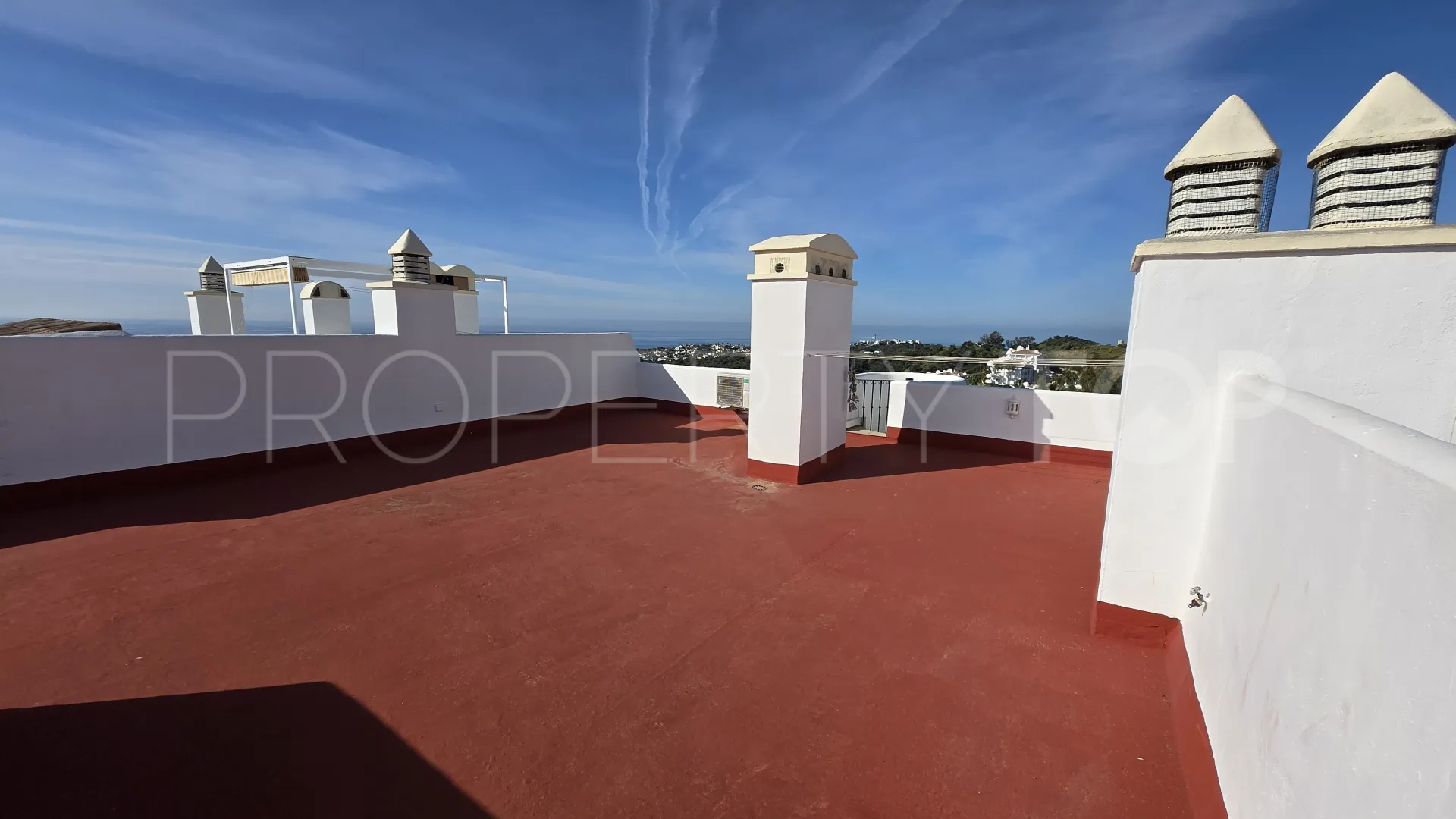 Ático en venta en Sitio de Calahonda de 2 dormitorios
