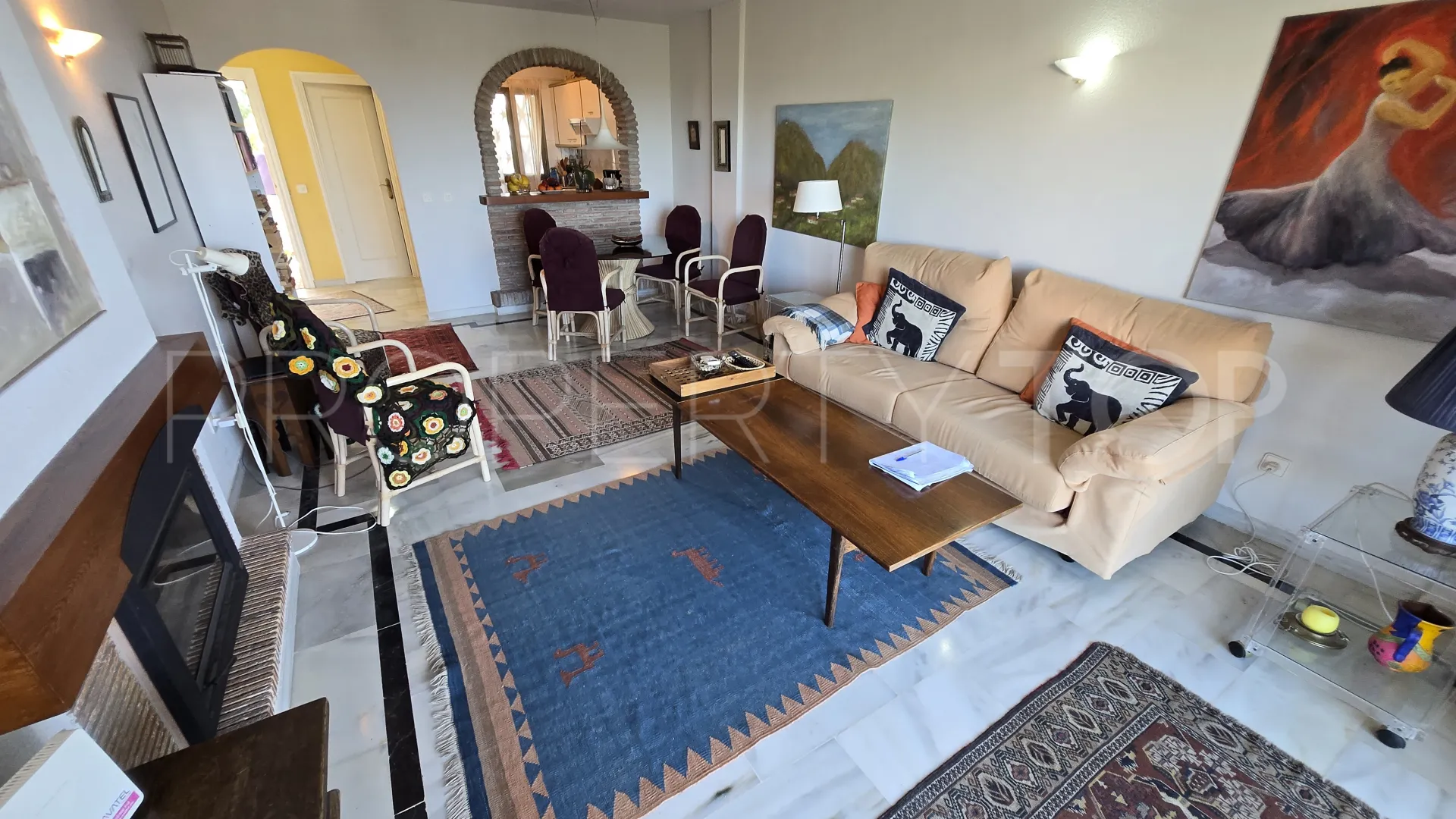 Ático en venta en Sitio de Calahonda de 2 dormitorios