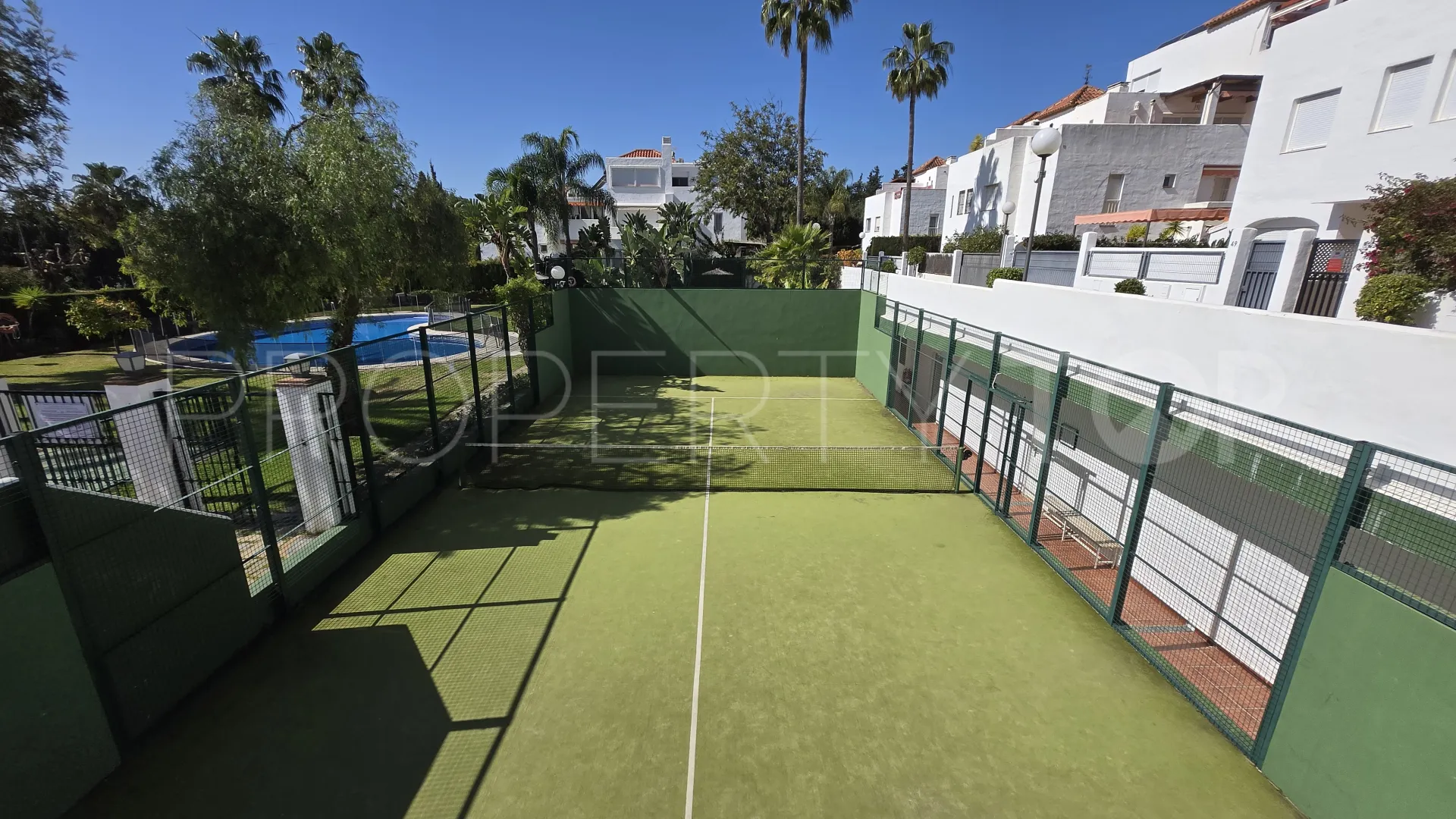 Buy town house in Marbella Golden Mile with 4 bedrooms