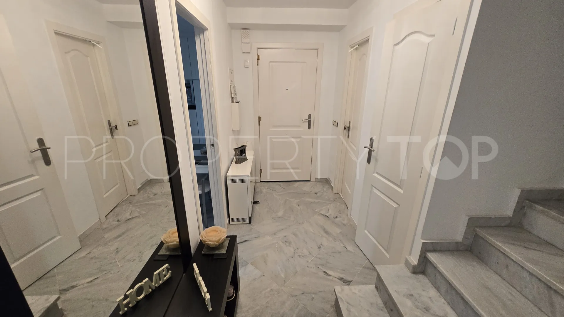 Buy town house in Marbella Golden Mile with 4 bedrooms