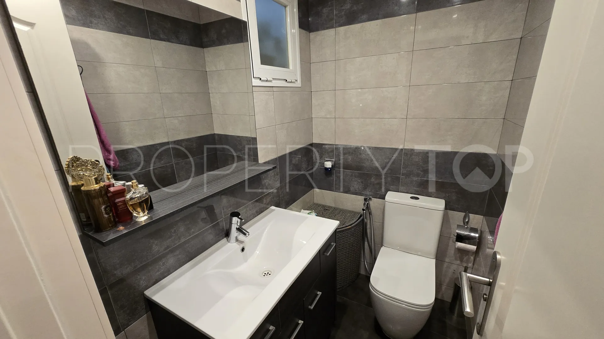 Buy town house in Marbella Golden Mile with 4 bedrooms