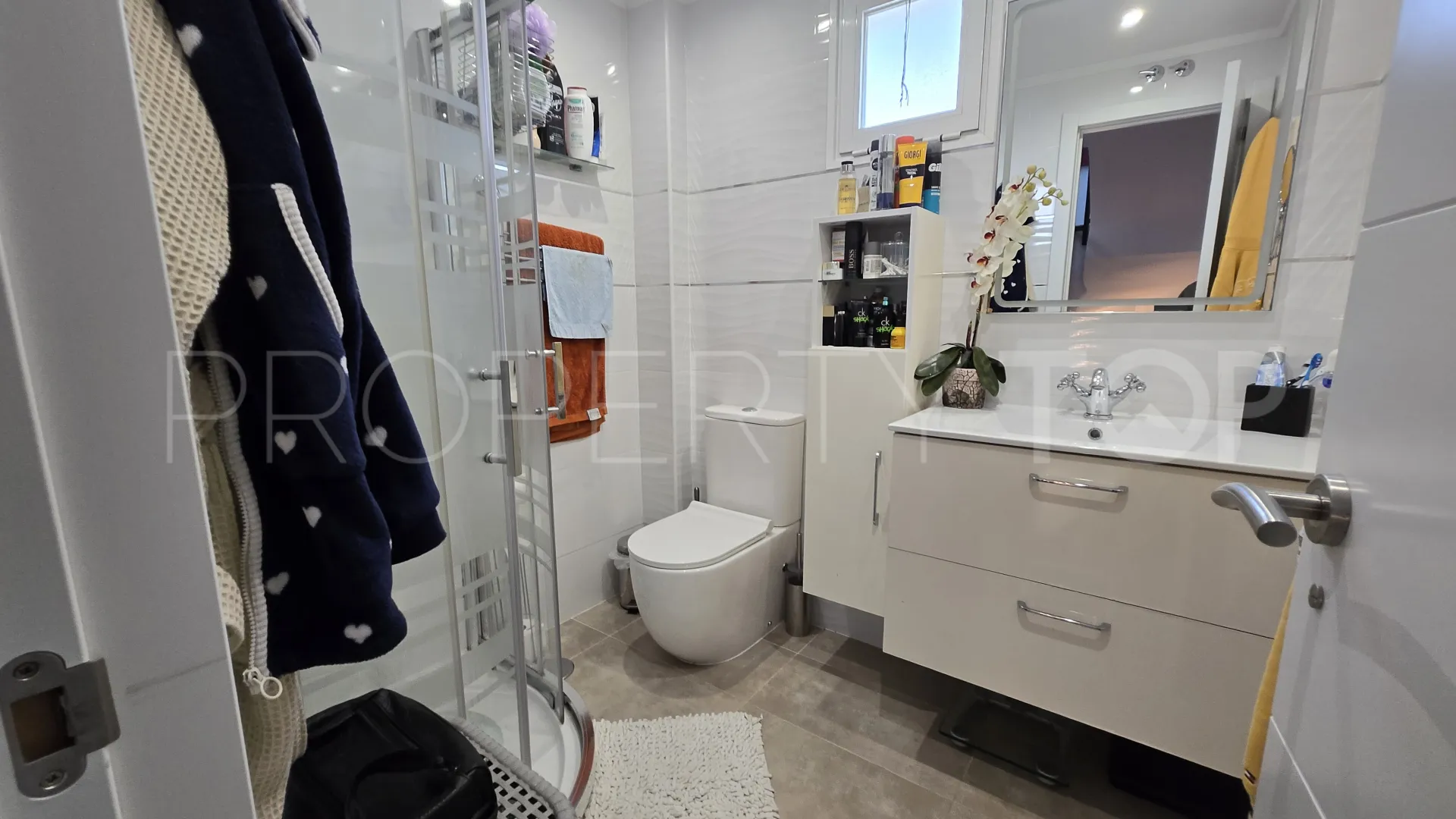 Buy town house in Marbella Golden Mile with 4 bedrooms