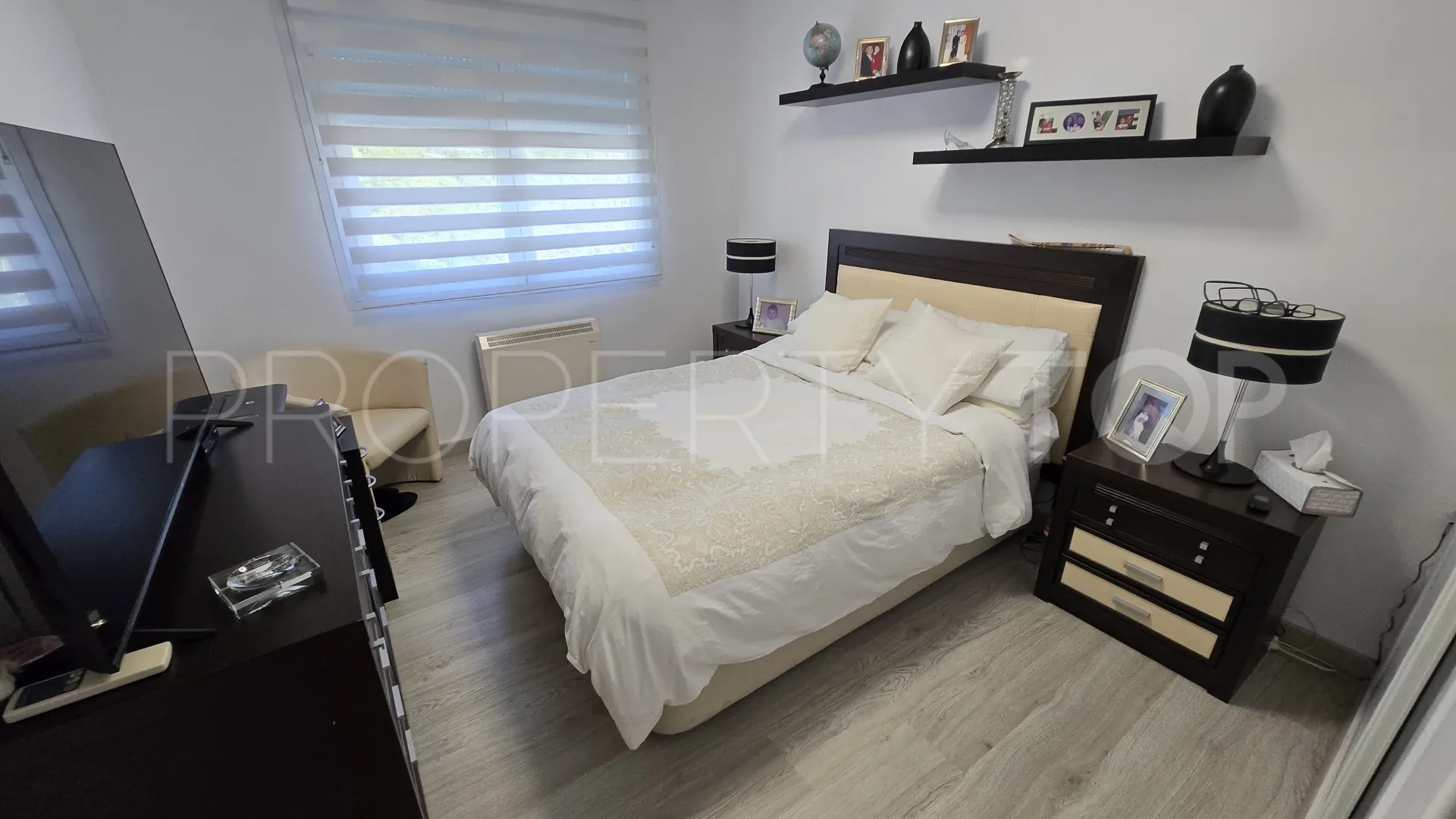 Buy town house in Marbella Golden Mile with 4 bedrooms