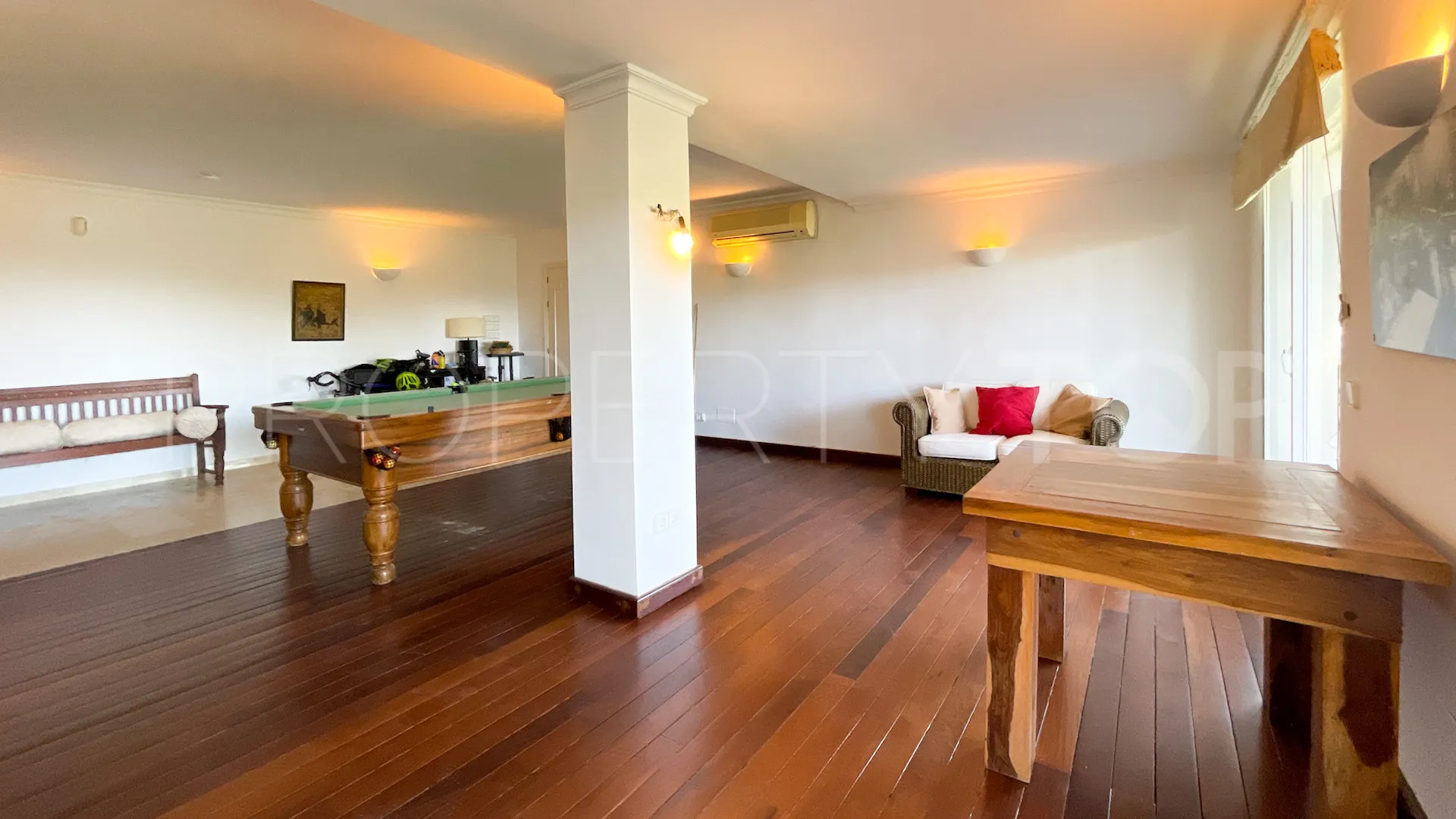 For sale 6 bedrooms villa in Sotogrande Costa