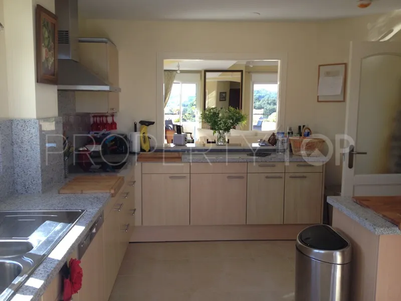 Apartment for sale in San Roque Club