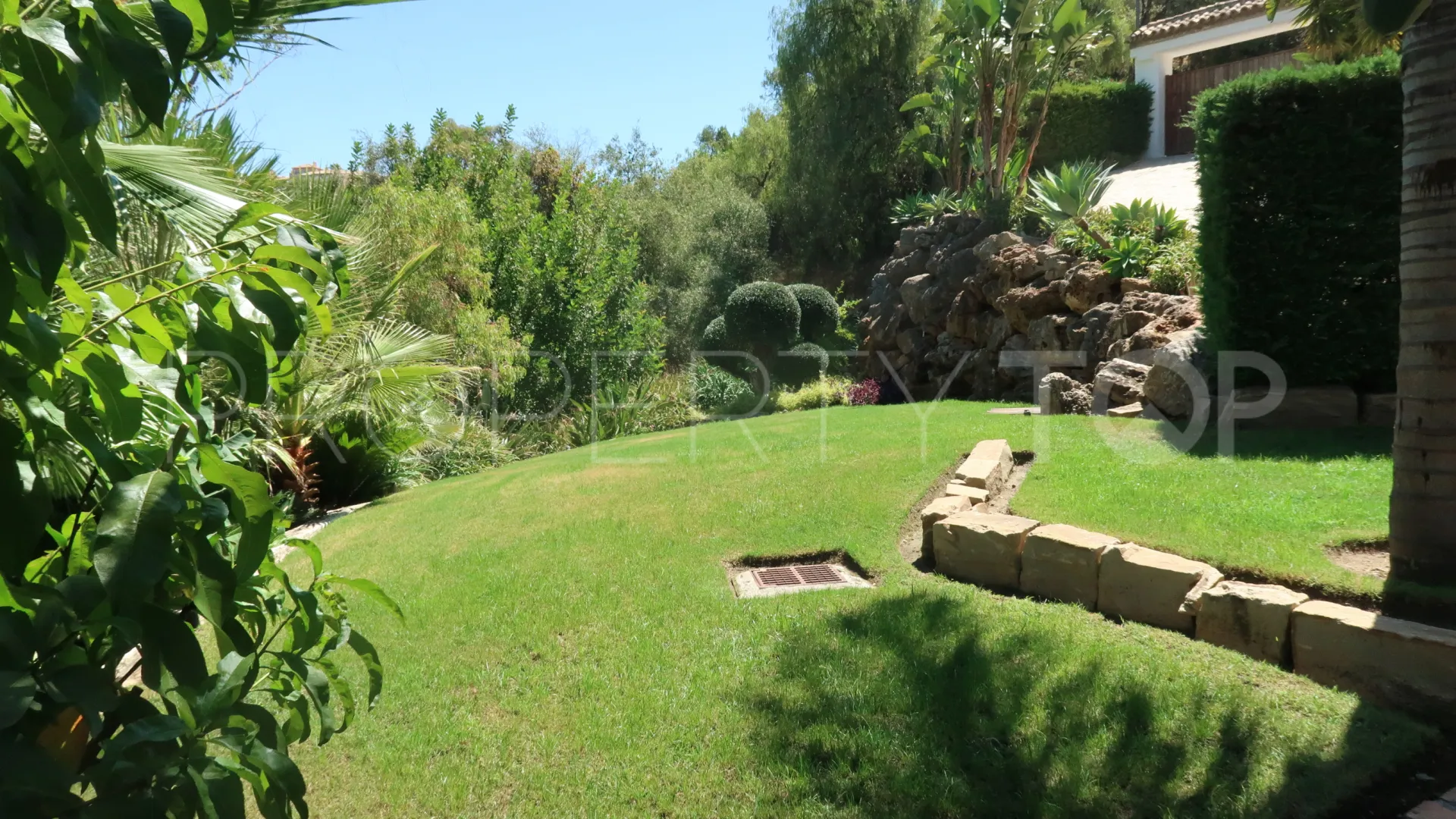 For sale Los Almendros villa with 5 bedrooms