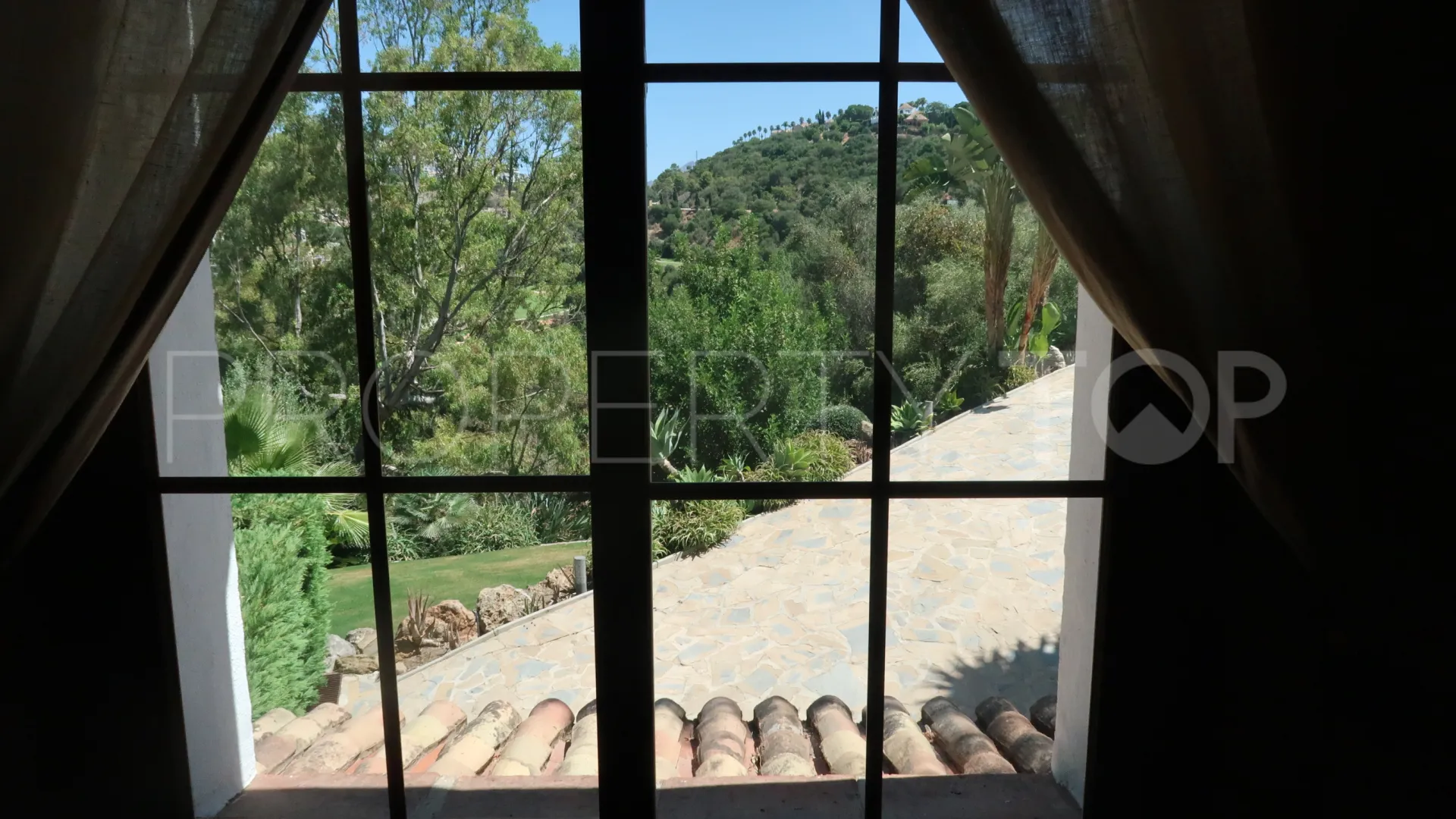 For sale Los Almendros villa with 5 bedrooms