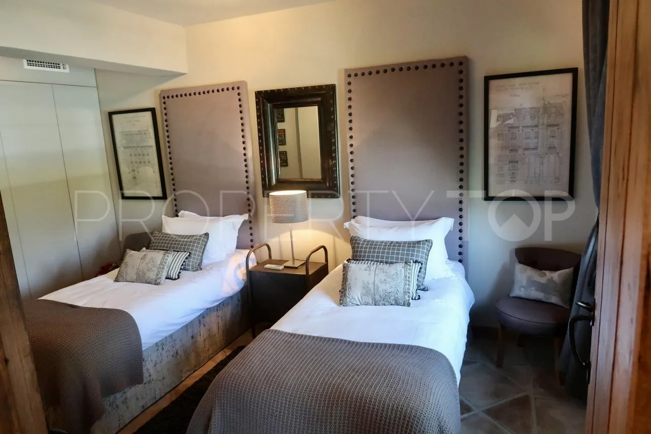 For sale Los Almendros villa
